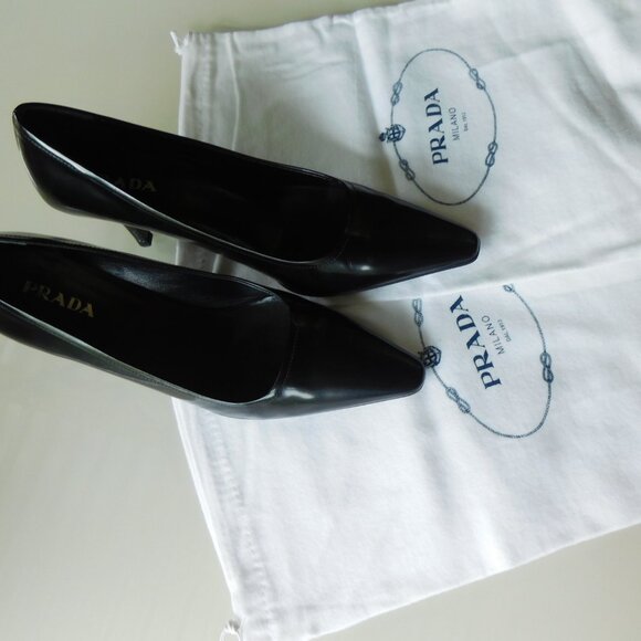 Prada shoe black smoked leather size 7 1/2 - Picture 1 of 7